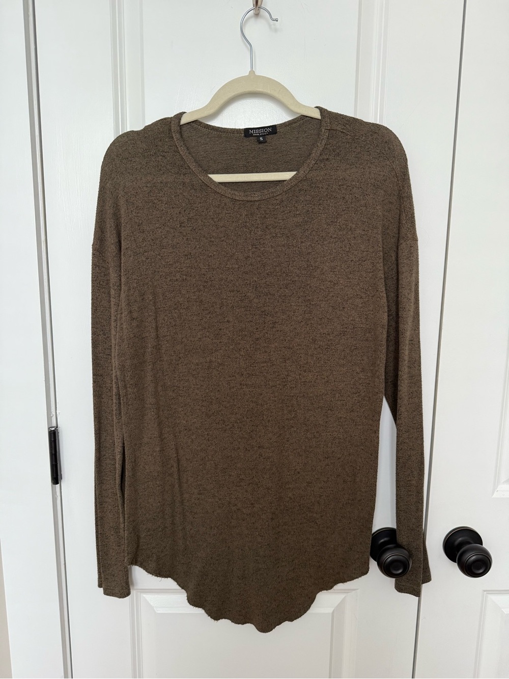 Mission Brown Lightweight Long Sleeve Sweater